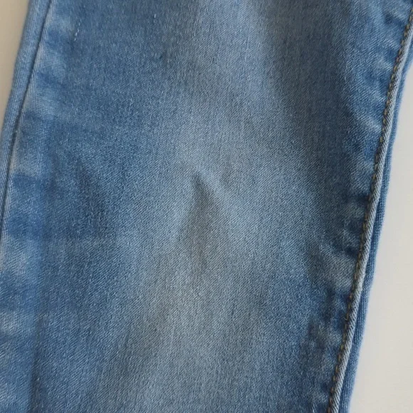 6/$18 - Cat & Jack Jegging Jeans Size 5T - Picture 2 of 6